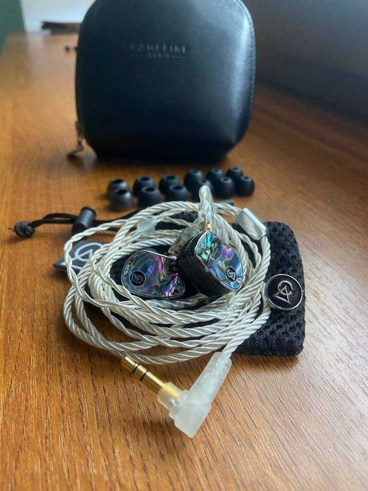 Campfire Audio Solaris SE