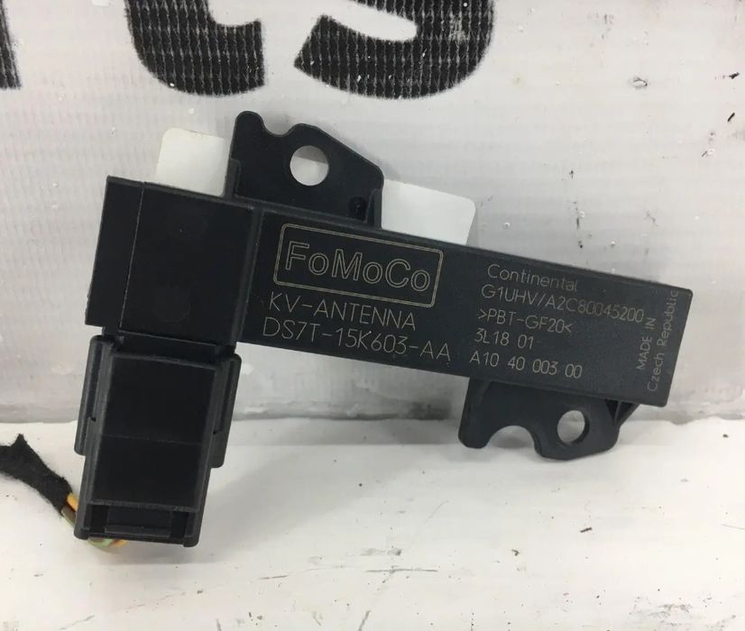 Кожух перемикання передач, рамка, тунель Ford focus