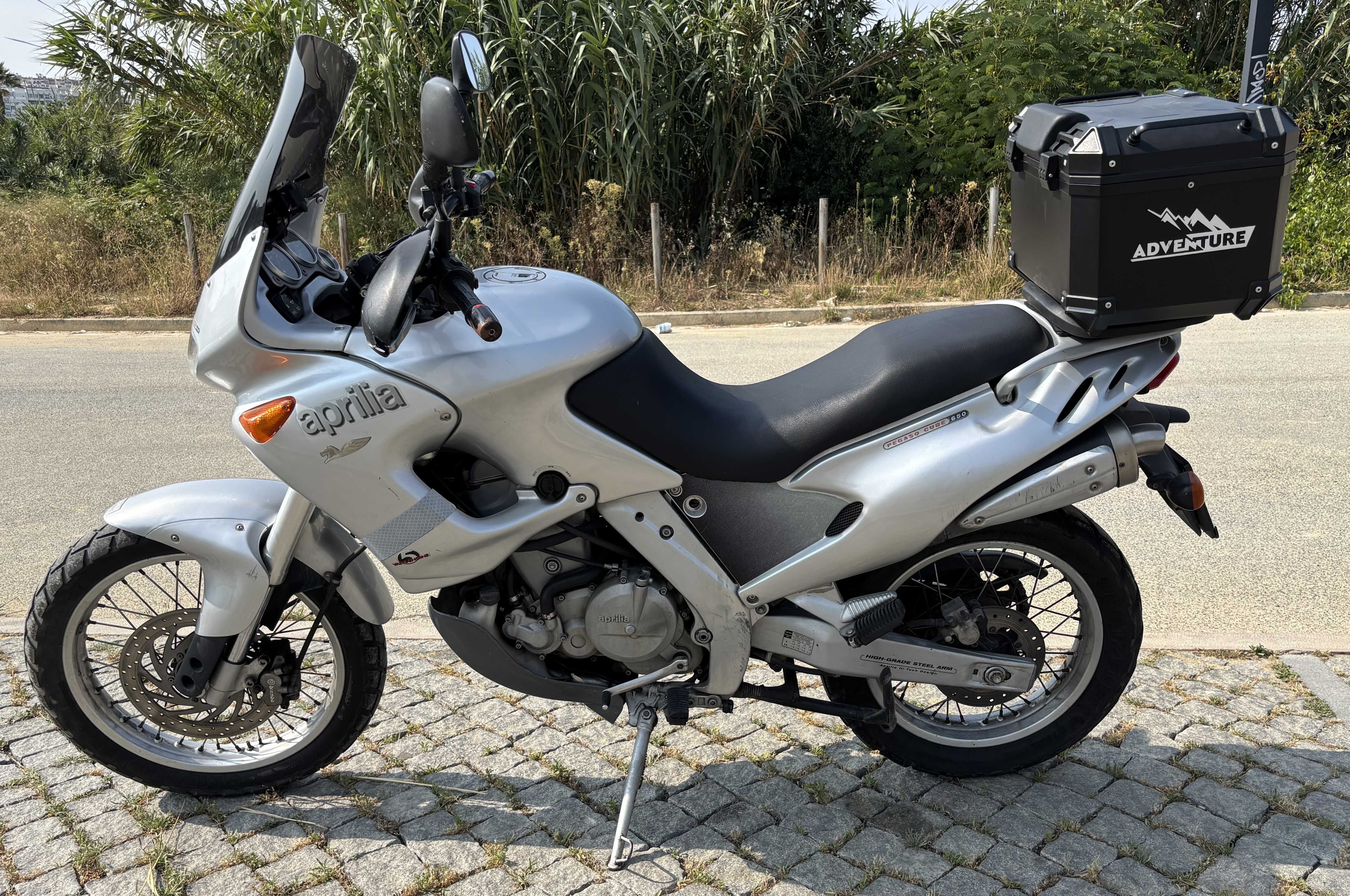 Motociclo Aprilia Pegaso Cube 650, Muito boa condicao!