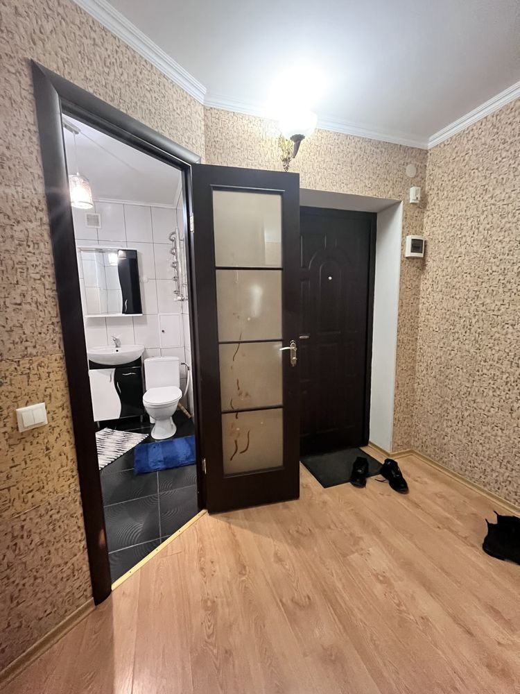 Оренда 1 кімн. квартири в Центрі Набережна