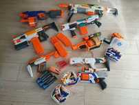 Zabawka Nerf zestaw pistoletów i karabinów