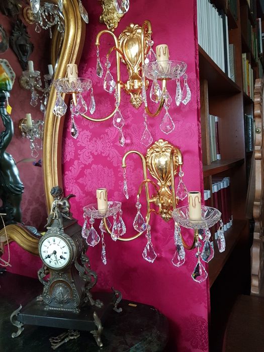 Par de apliques em cristal