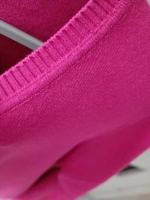 sweter wólczanka dekolt V