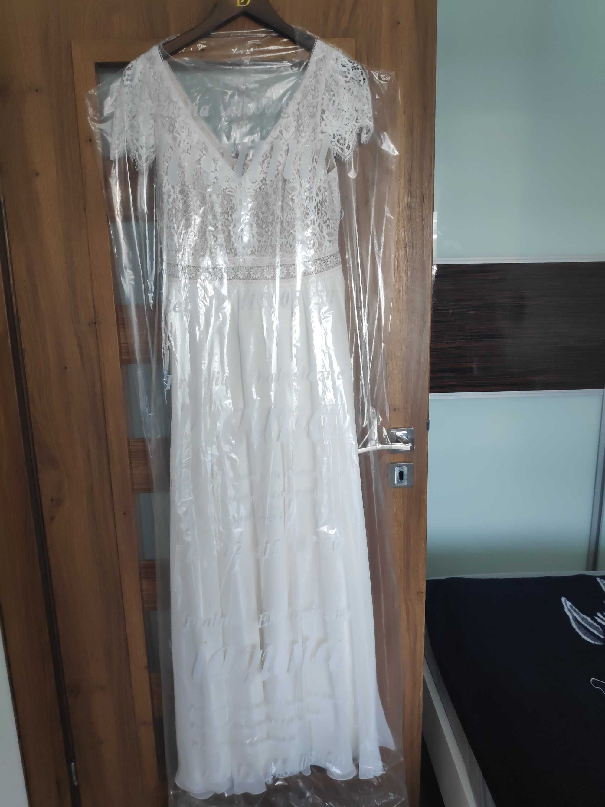 Suknia ślubna prosta, boho - Dama Couture