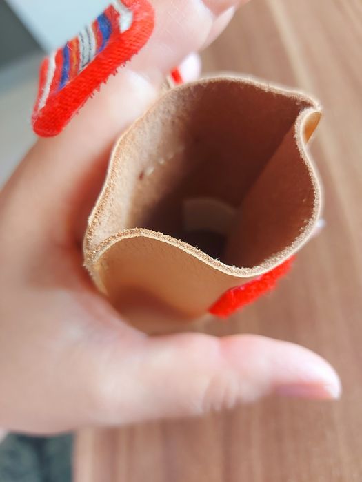 Bolsinha em pele