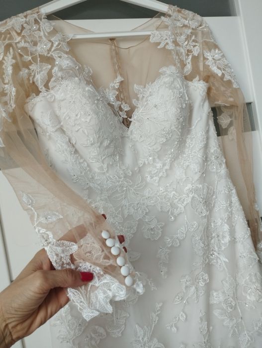 Sincerity suknia ślubna z trenem kolor ivory, nude 40-42