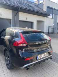 Volvo V40 D2 2015