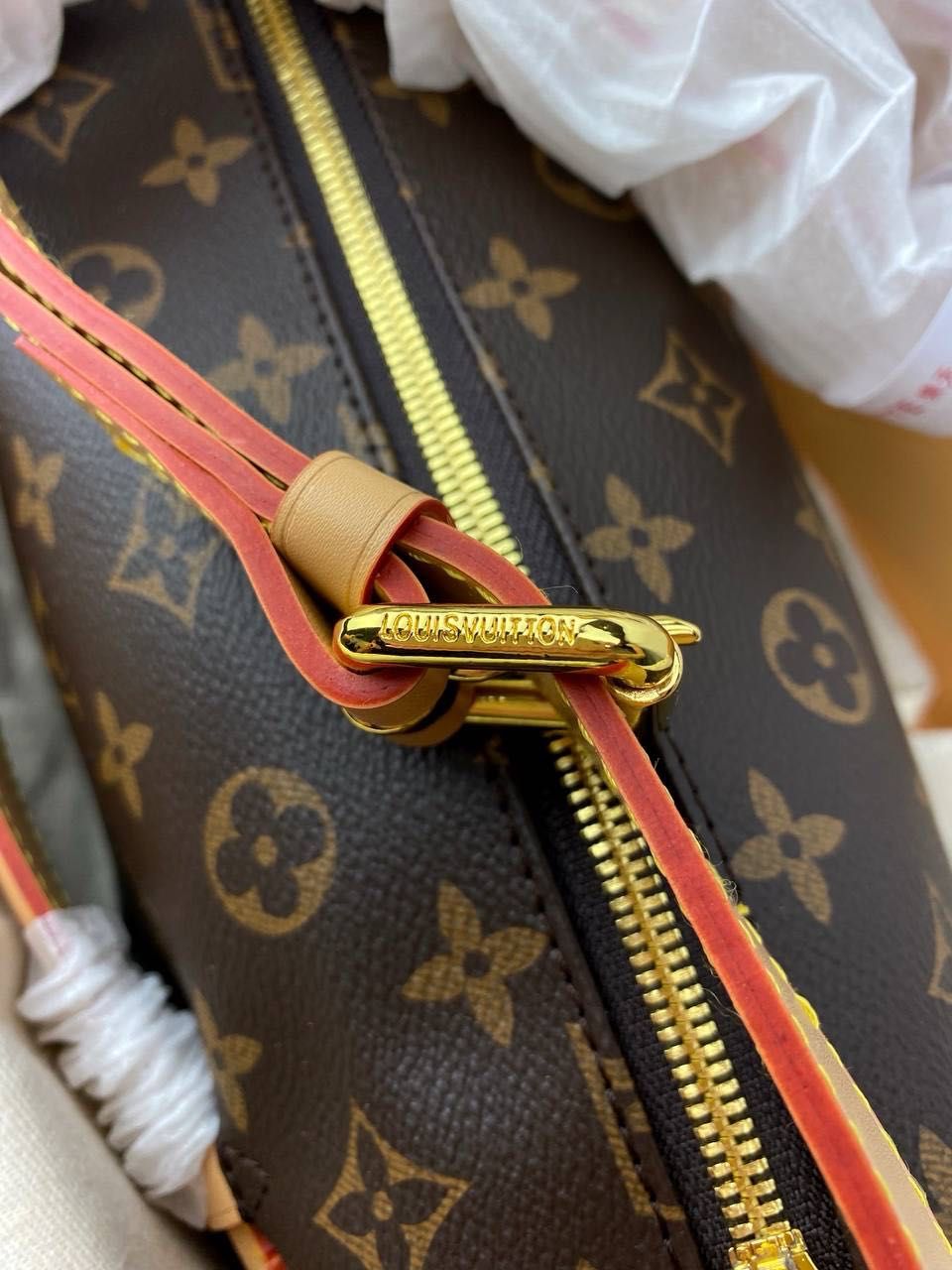 Nerka torba Louis Vuitton bumbag