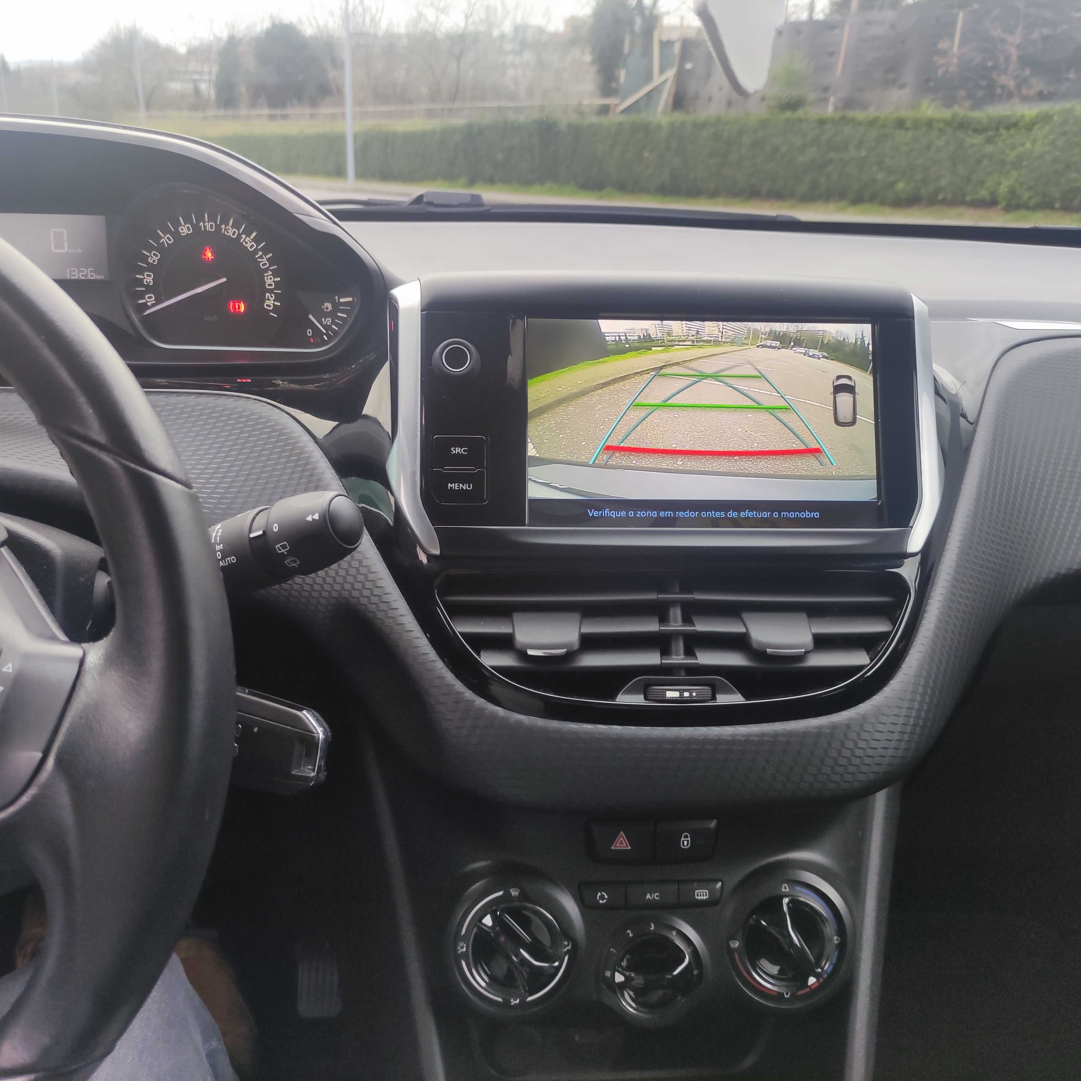 Peugeot 208 1.2 PureTeck style