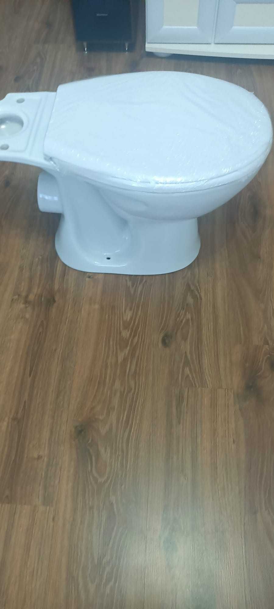 Kompakt wc nowy  .
