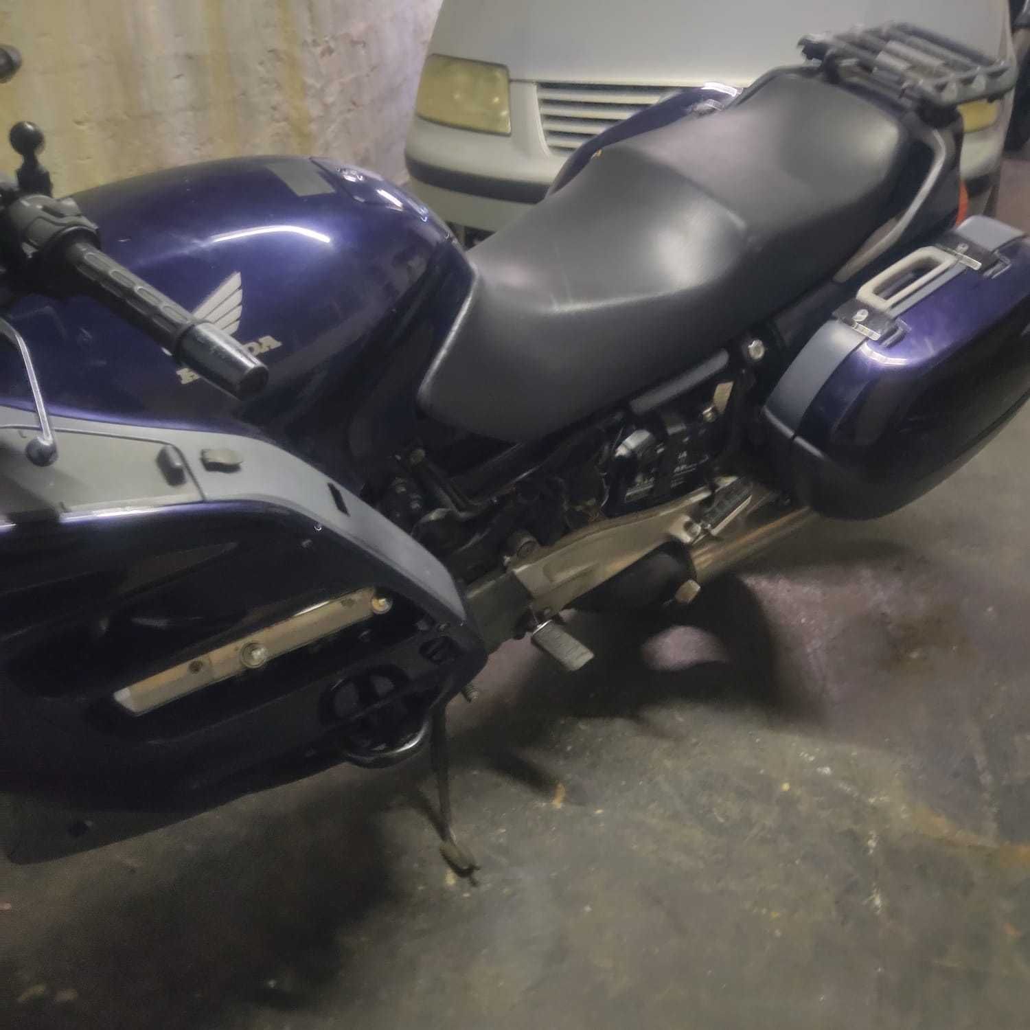honda st1100 european danificada