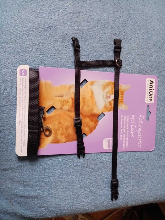 AniOne smycz 120 cm plus szelki dla kota S-M