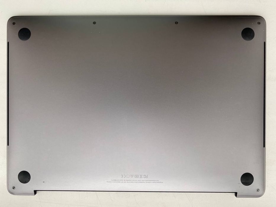 Продам Macbook a1706