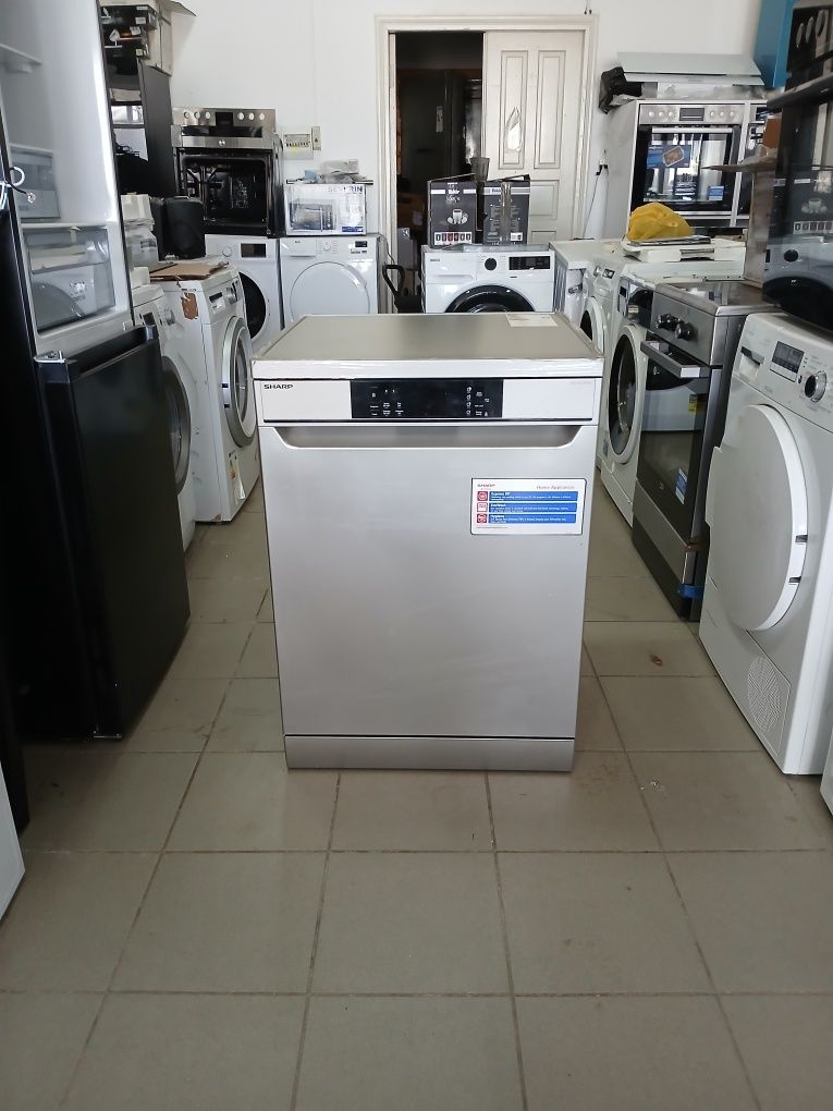 Посудомоечная машина Sharp отдельно стоящая QW-NA1CF47DS  60 см
