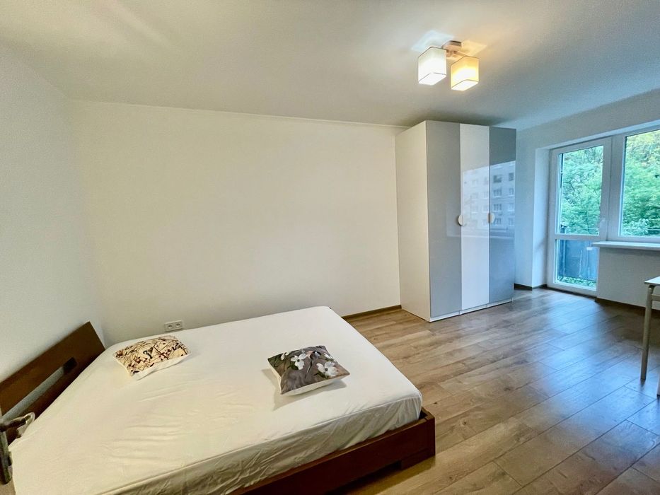 Оренда 1 кімнатна квартира вул. Петлюри1