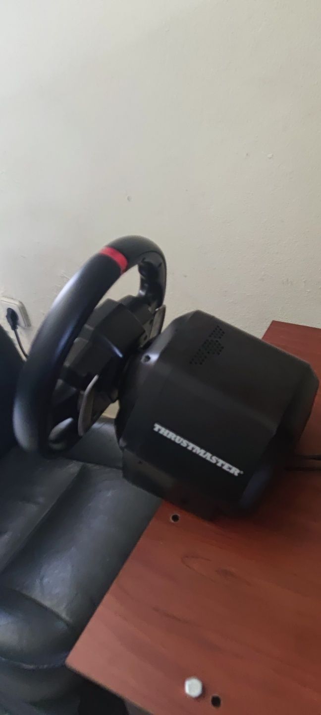 Volante Thrustmaster T248