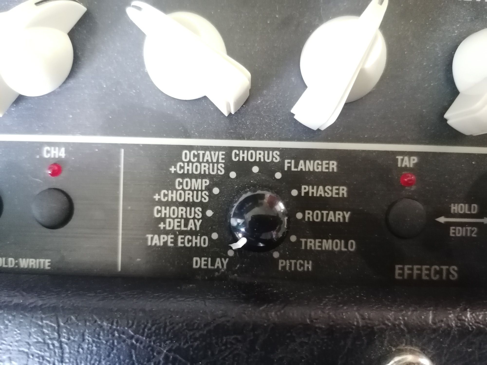 Wzmacniacz gitarowy  Vox Vt30 Combo gitarowe hybryda