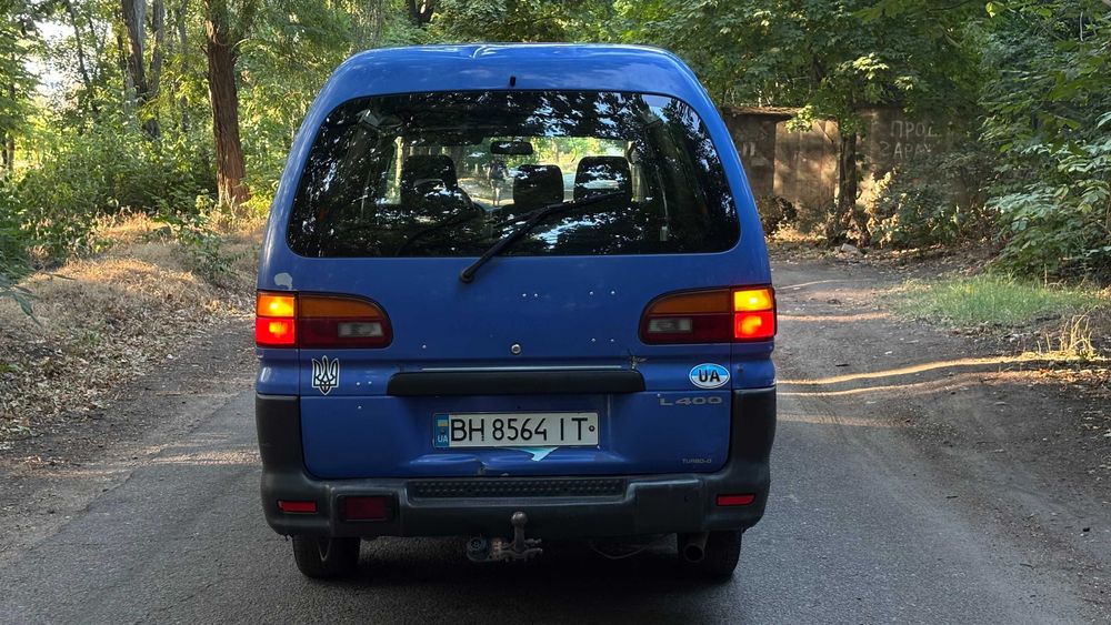 Продам Mitsubishi L 400 2000 года