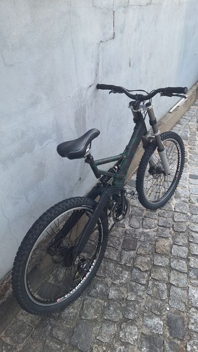 Bicicleta Dh Ultra