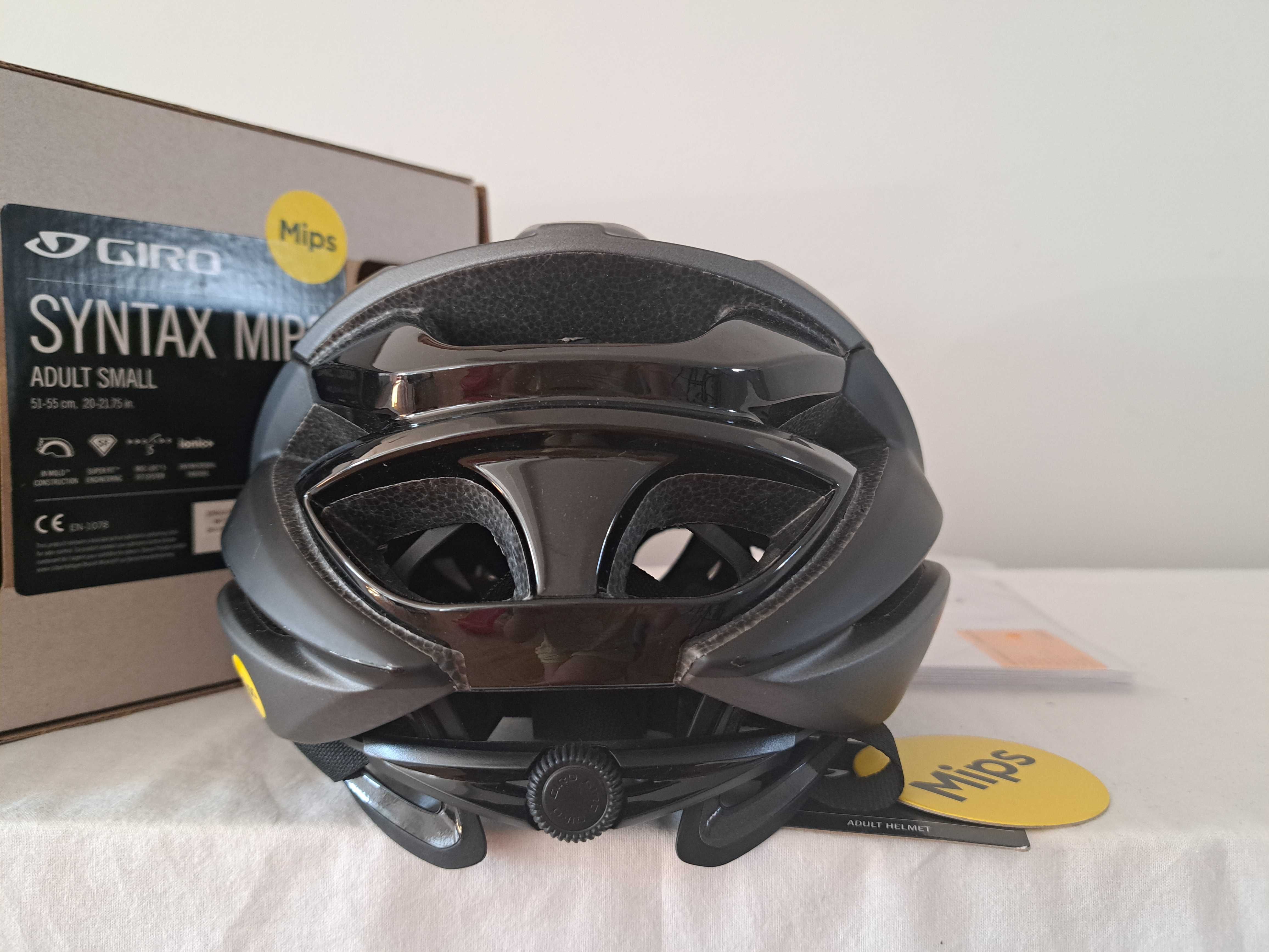 Kask rowerowy Giro Syntax Mips Mat Black S 51-55cm