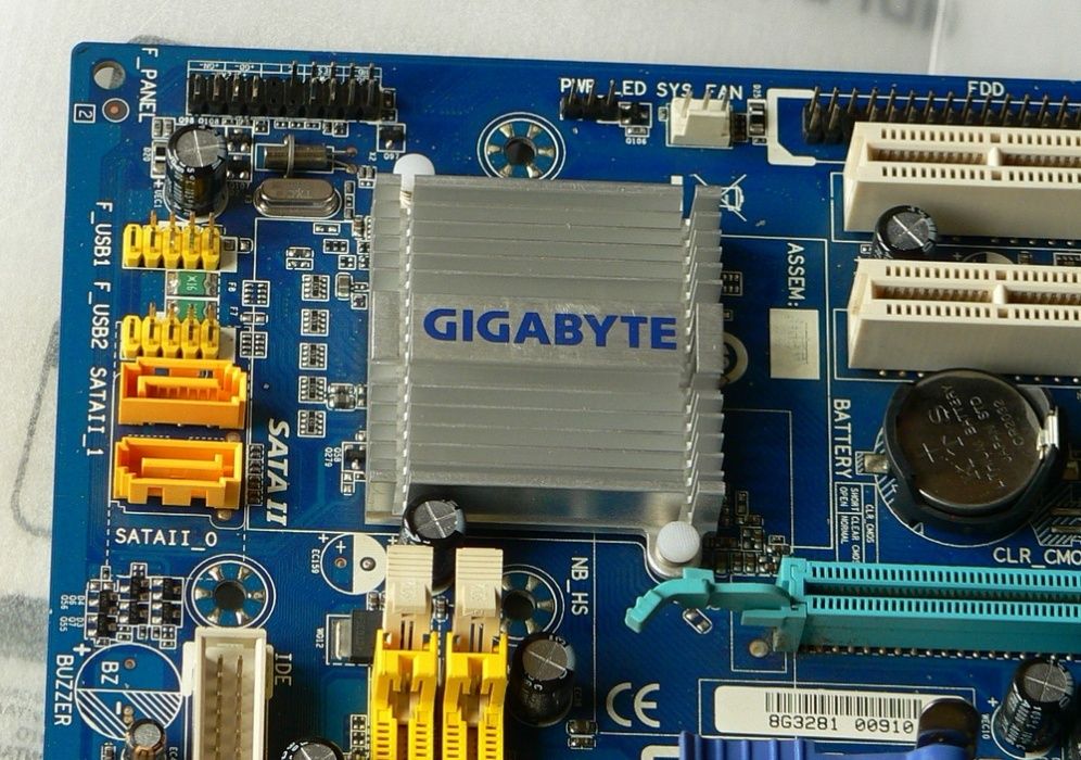 Материнская плата Gigabyte GA-M61PME-S2