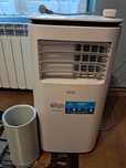 Klimatyzator przenośny argo 10000 BTU . Mało używany.  Kompletny.