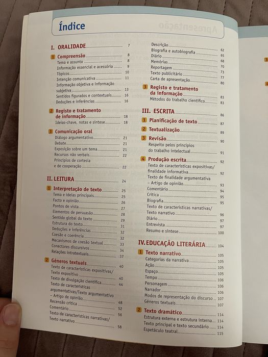 Livro de preparação de exame de português, 9 ano