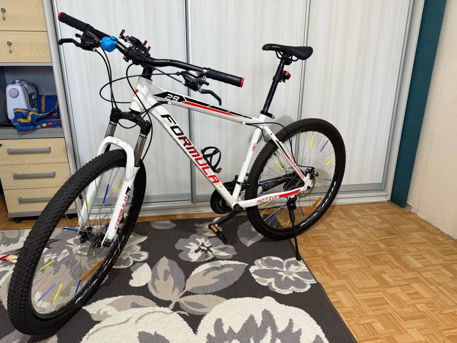 Велосипед алюмінієвий