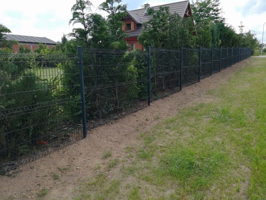Ogrodzenia panelowe z podmurówką- panele ogrodzeniowe H 1,2 panel 4 mm