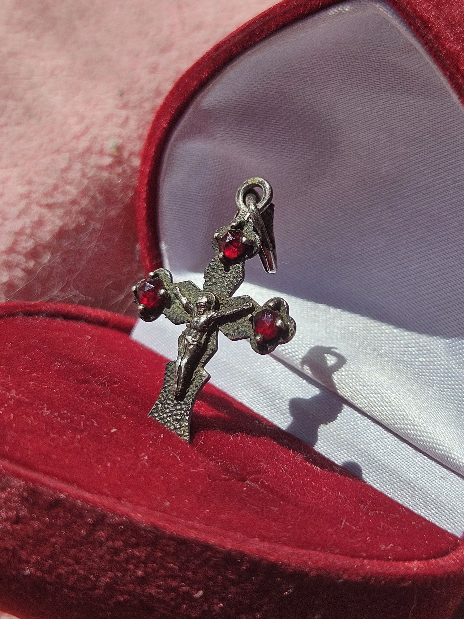 Крестик серебро 875 проба.