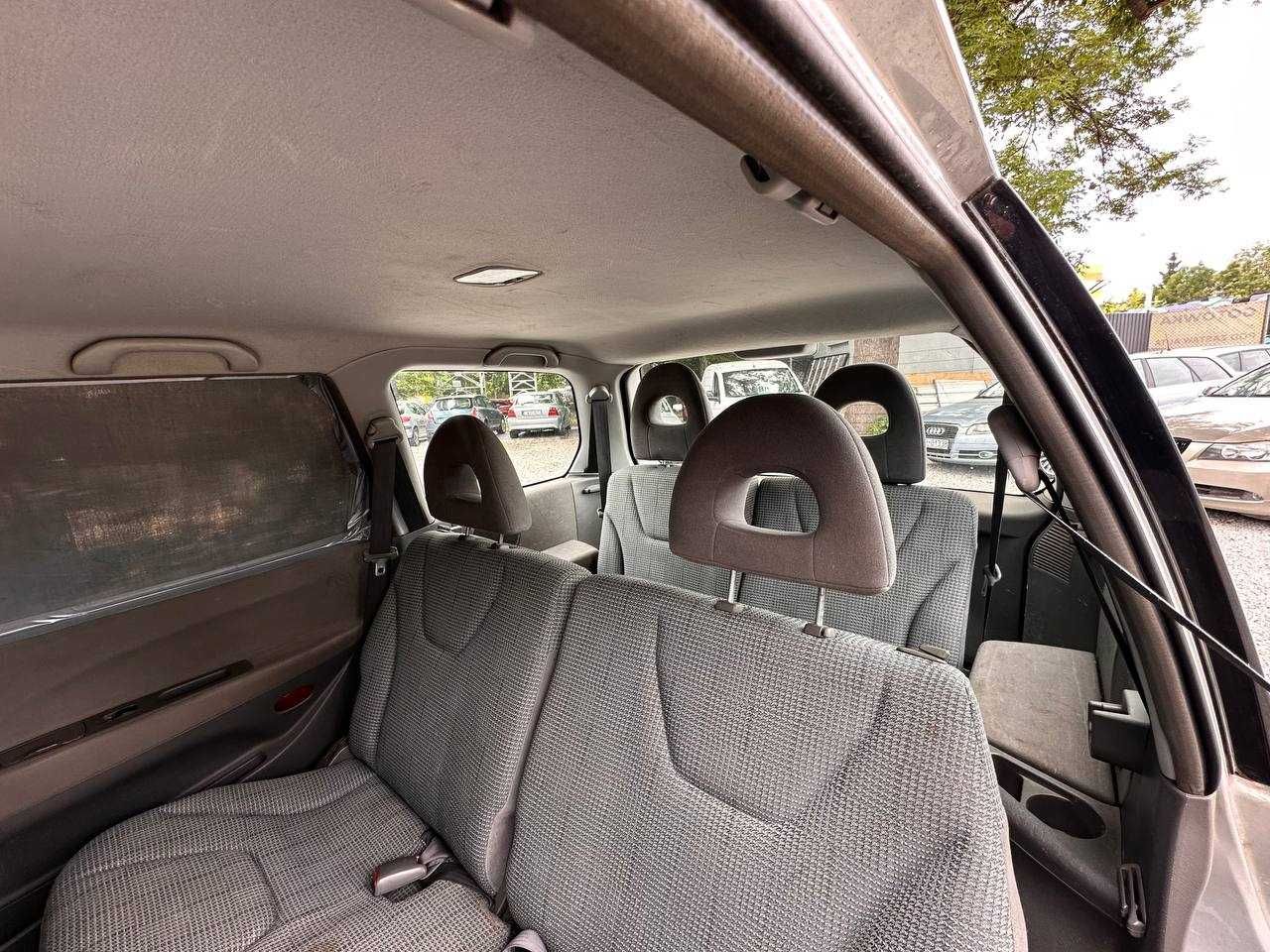 Mitsubishi Space Wagon|2.0Benzyna 130KM|Manual|7Osobowe|Klima|Hak|2003