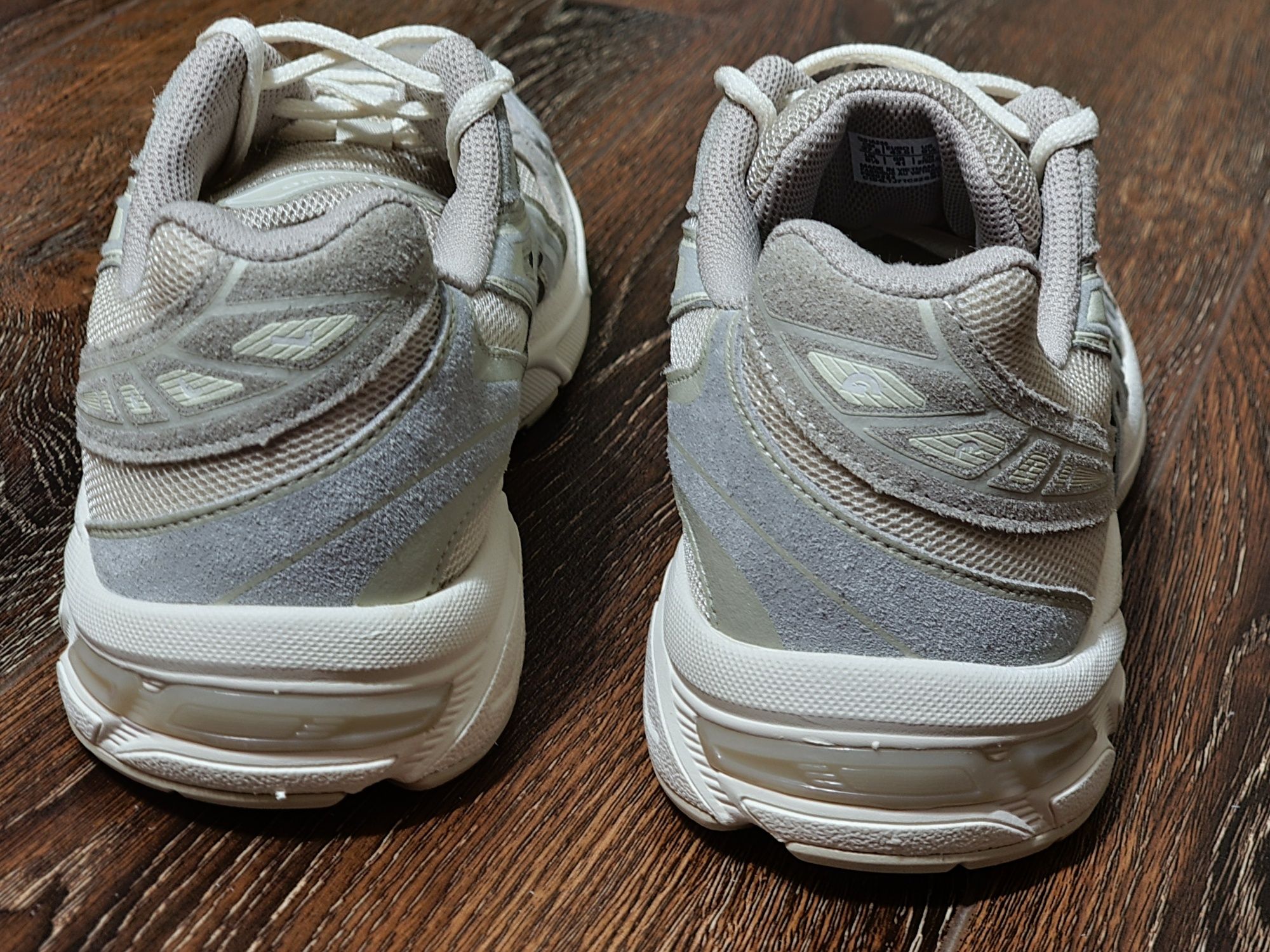 Оригінал 100% кросівки asics gel 1130 eur 43.5