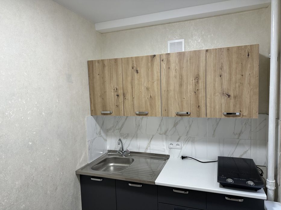 2 комнатная квартира Черёмушки район космос