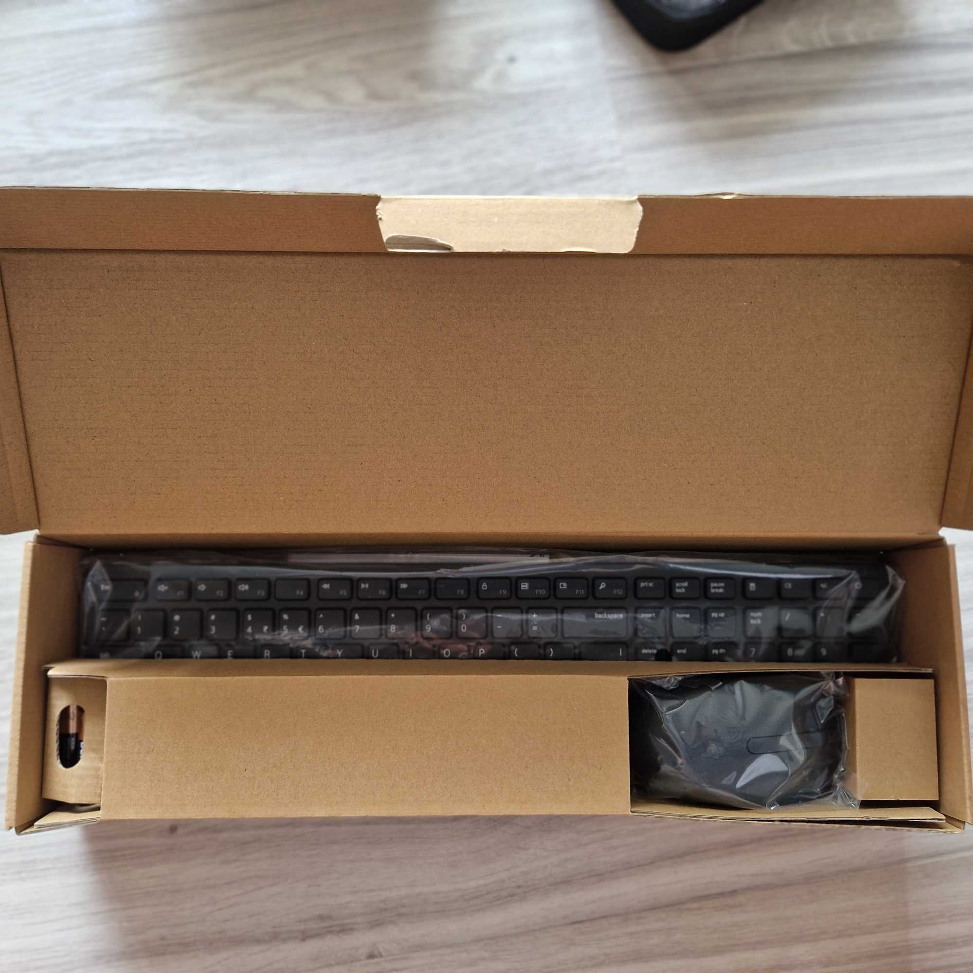Dell Pro Keyboard and Mouse KM5221W - zestaw nowy