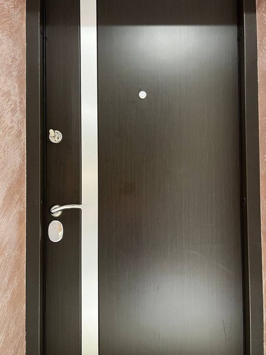 Вхідні двері дуб