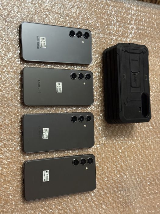 Samsung galaxy s24 128gb Snapdragon Ідеал 100% батарея + чохол