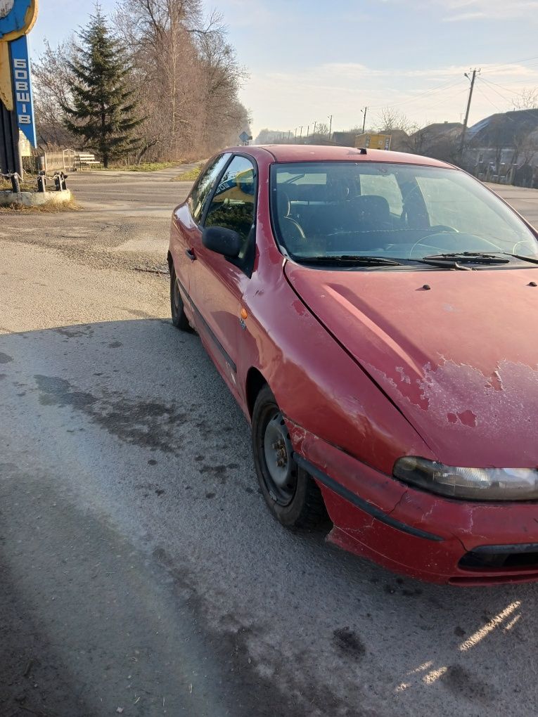 Продам дешевий,економний авто Фіат брава