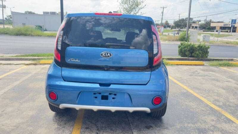 2018   Kia   Soul