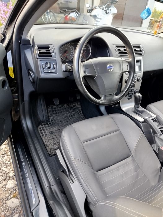 SPRZEDAM Volvo V50 2006r.