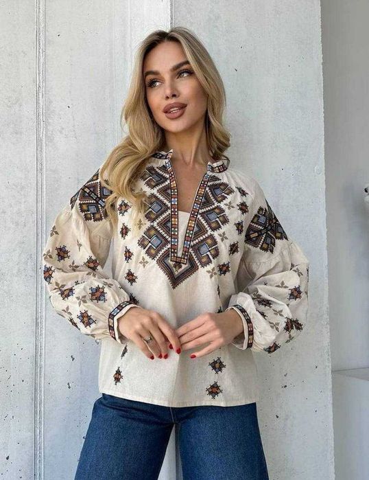 Вишиті сорочки блузи жіночі рубашки національний одяг Вишиванка