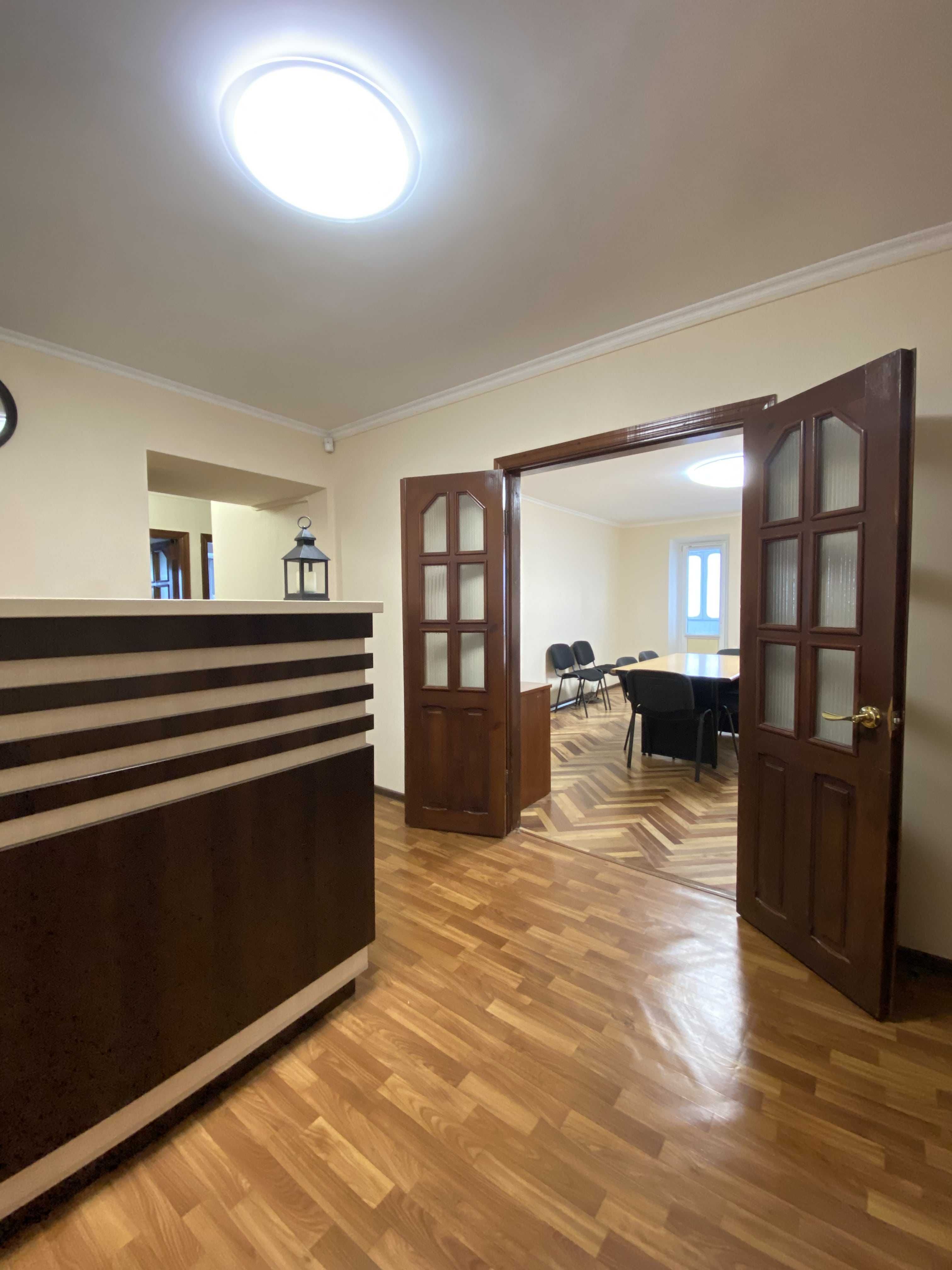 Без % Видова квартира  з ремонтом, 580 $ м2 біля метро Святошин