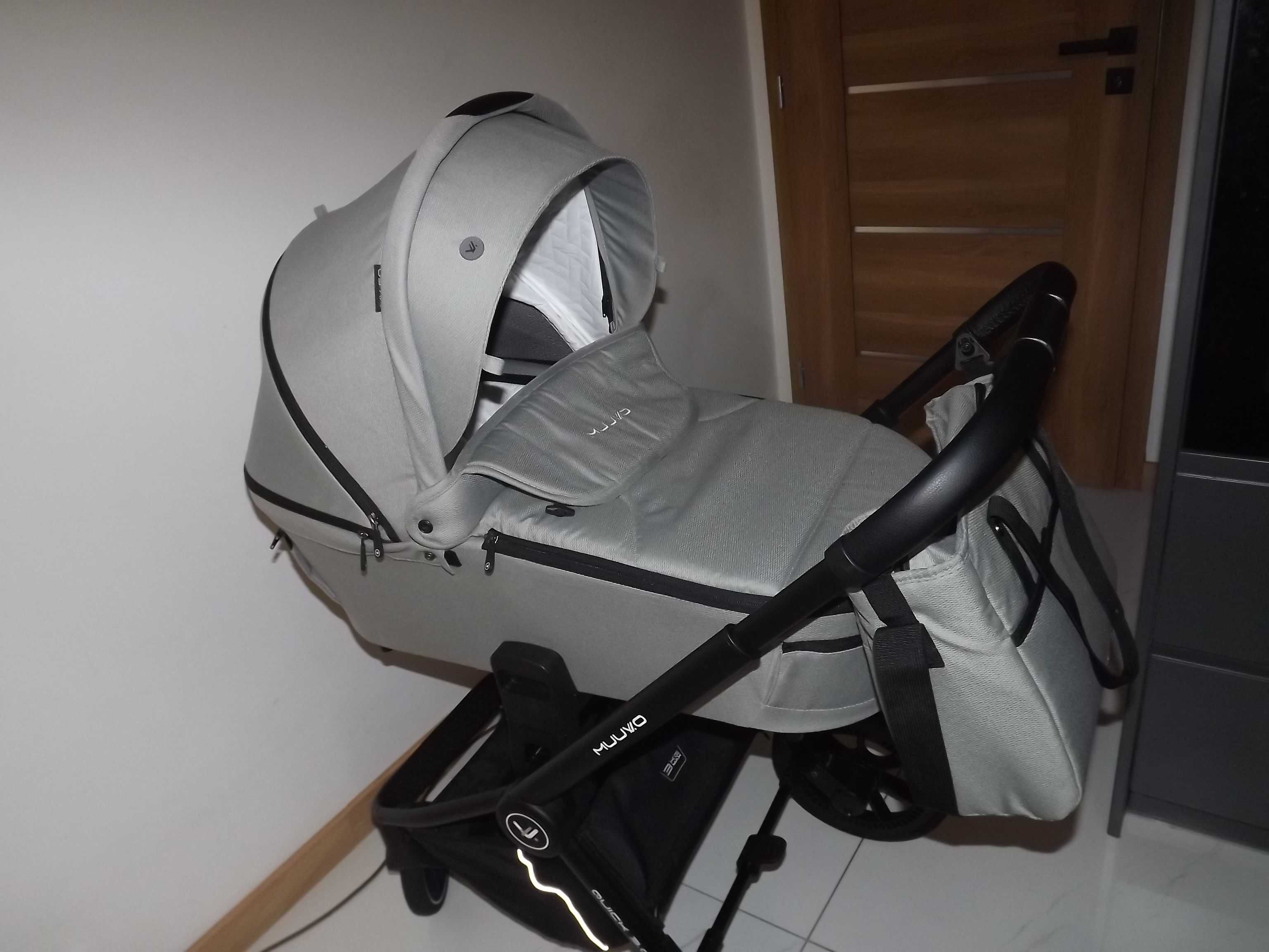 Muuvo Quick 3.0 Steel Grey +Fotelik i Baza Cybex  Cudowny