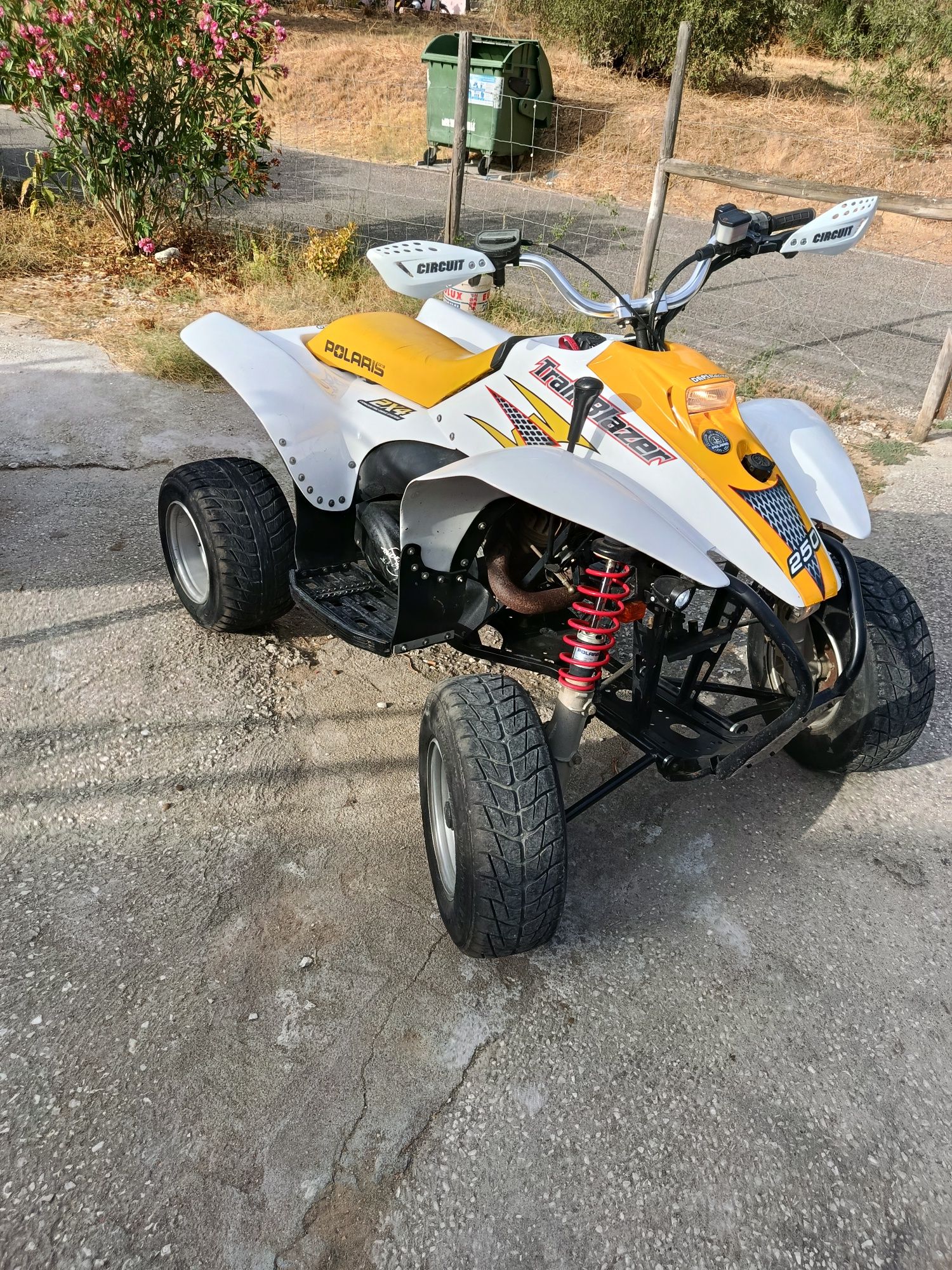 Vendo polaris 250 trail blazer