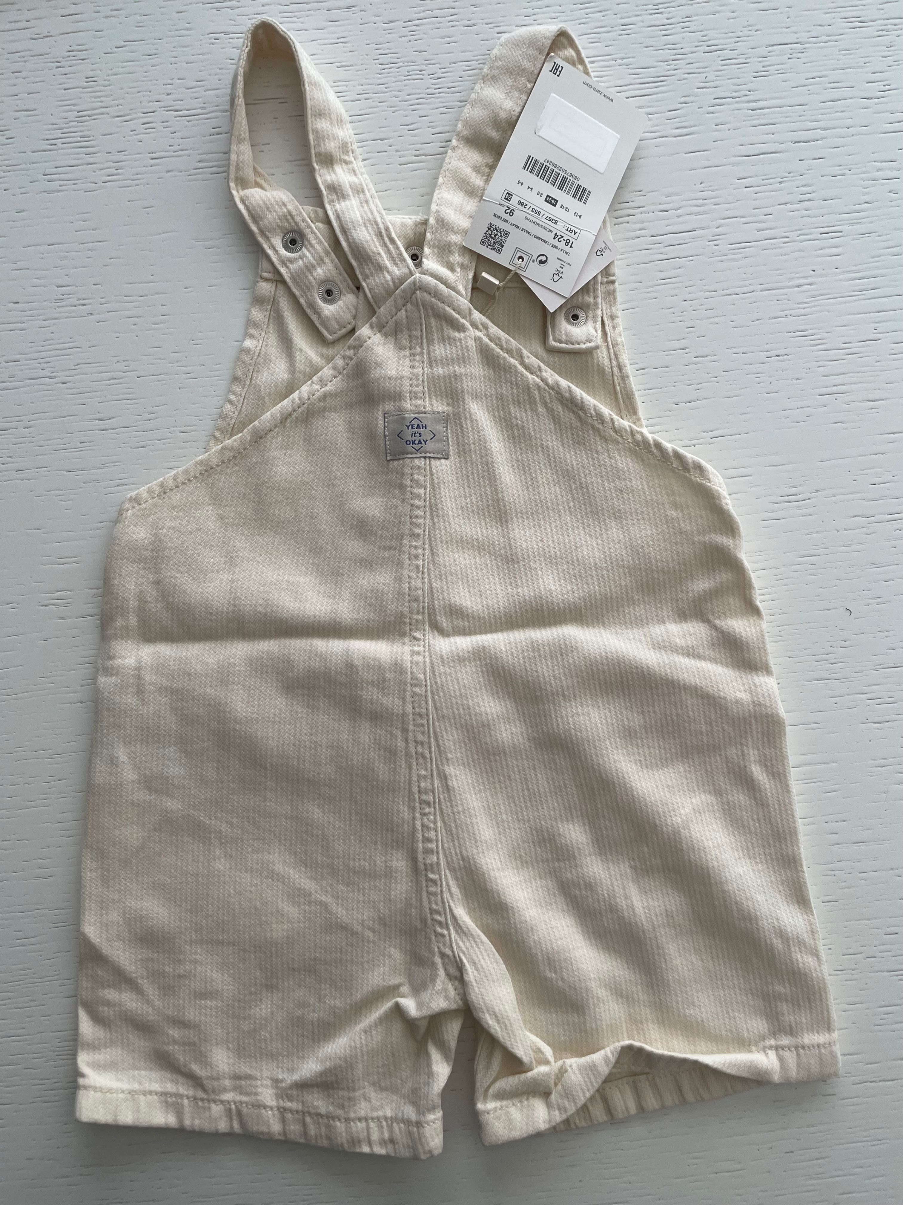 Conjunto macacão e T-shirt 18m/24m
