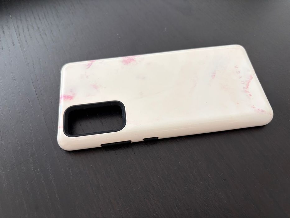 Capa Burga S20FE