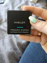 Cień do powiek INGLOT, kolor Square 392