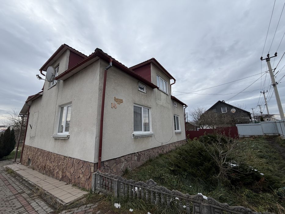 ПРОДАЖ Будинку Пустомити 3 кім 20 сот землі + 2 поверх