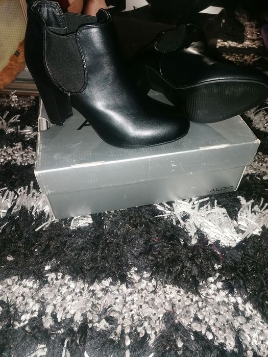 Botins novos n35