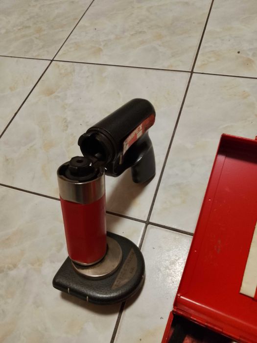 Pistolet prochowy do gwoździ Impex. Stan bdb.