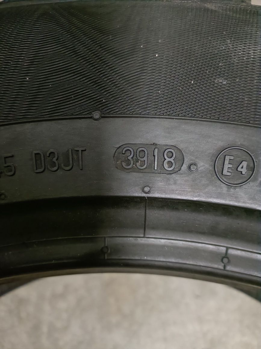 Opona zimowa Continental ContiWinterContact TS 830 P 235/60R18 103V